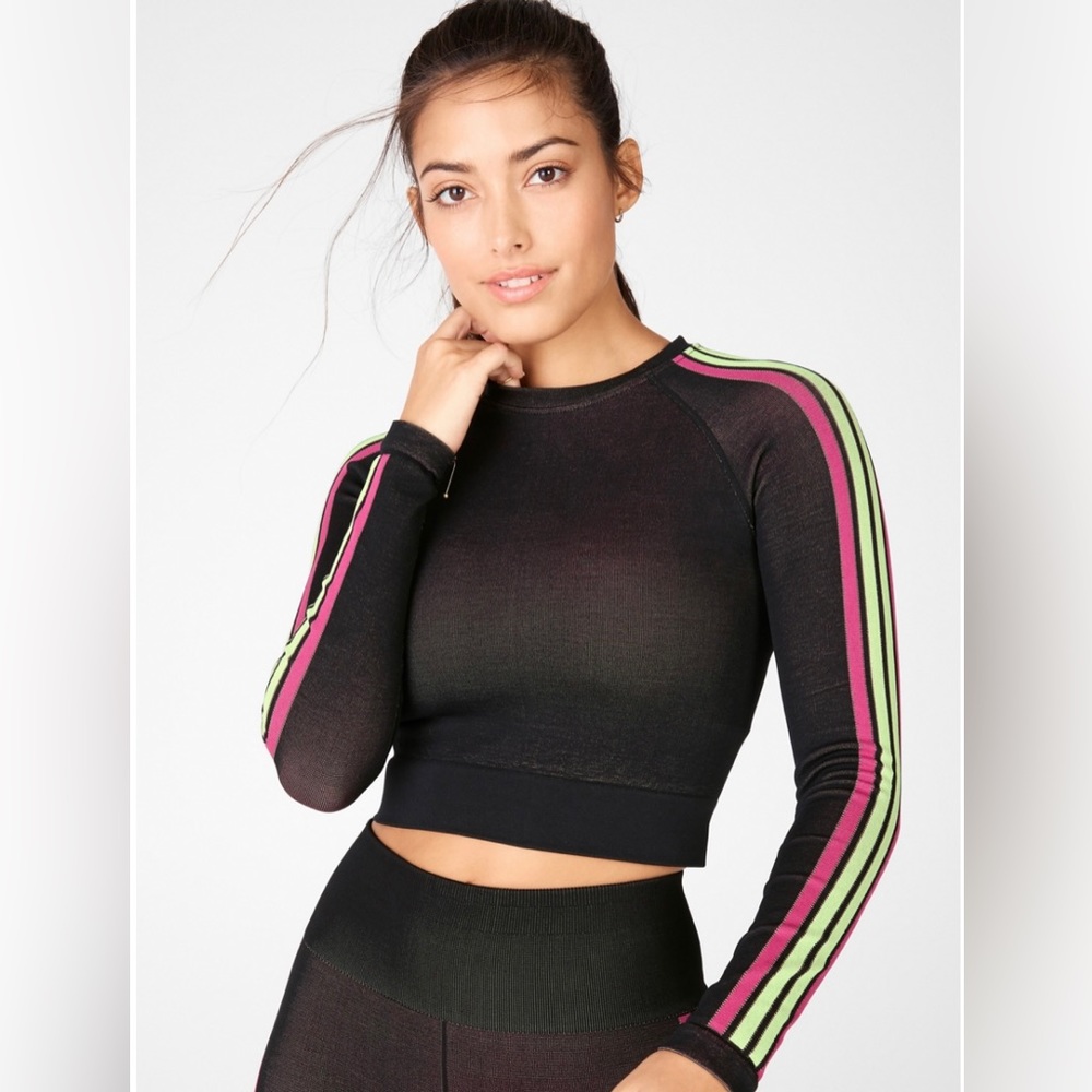 Fabletics Aisley Seamless Long Sleeve Cop Top